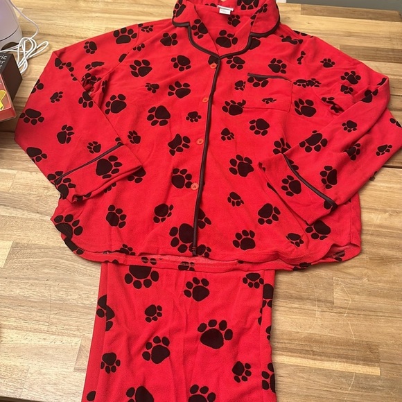 TAYLOR MARCS ⭐️ pajama set - Picture 4 of 6